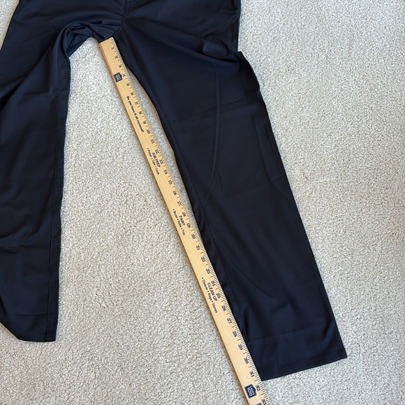 Travis Mathew Open To Close Stretch Golf Black Chino Performance Pants Mens 34 - Picture 12 of 16